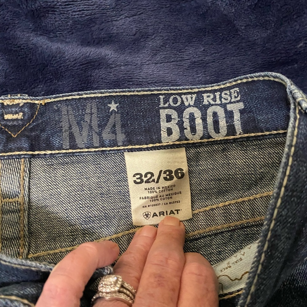 Ariat Men's Blue Bootcut Jeans - Picture 8 of 9